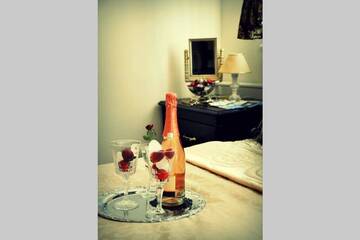 Фото номера Апартаменты с 2 спальнями Апартаменты BEST PRICE PRIVATE ROOM IN OLD TOWN CENTER :) г. Рига 19