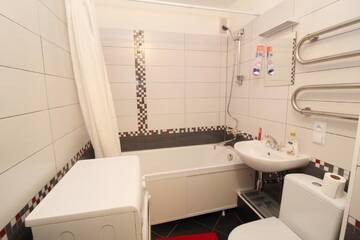 Фото Апартаменты Fresh renovated apartment near the city center г. Рига 4