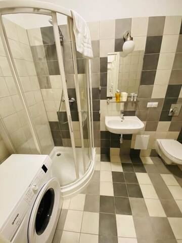 Фото номера Номер-студио Делюкс с кроватью размера &quot;queen-size&quot; Апартаменты Residential Barona Apartments in Riga Centre г. Рига 12