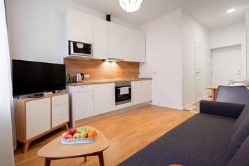 Фото номера Улучшенный номер-студио Апартаменты Residential Barona Apartments in Riga Centre г. Рига 3