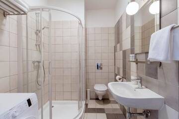 Фото номера Номер-студио Делюкс с кроватью размера &quot;queen-size&quot; Апартаменты Residential Barona Apartments in Riga Centre г. Рига 23