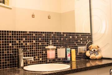 Фото номера Апартаменты с 2 спальнями Апартаменты Spacious and classy apartment in Riga Centre г. Рига 34