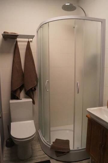 Фото номера Большой двухместный номер с 1 кроватью Мини-отель DABA Mini Hotel г. Рига 15
