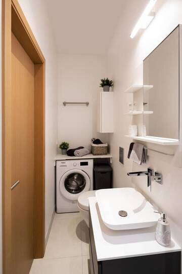 Фото номера Апартаменты с 1 спальней Апартаменты Modern Design Studio Apartment In Riga Center г. Рига 12