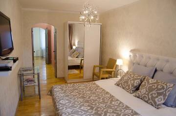 Фото Апартаменты City Inn Riga Apartment, Quiet center with balcony with parking г. Рига 5
