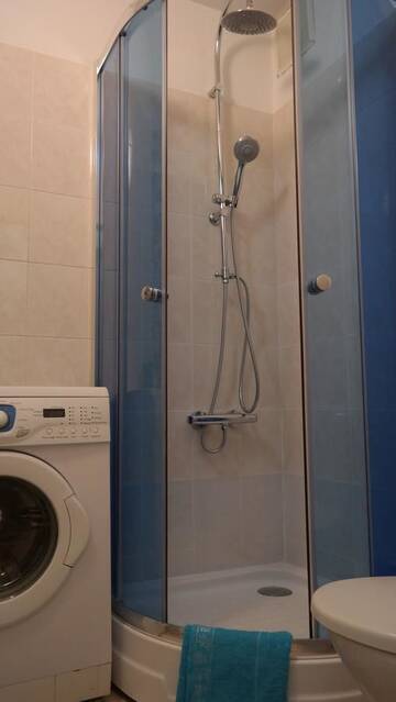 Фото номера Апартаменты с балконом Апартаменты City Inn Riga Apartment, Quiet center with balcony with parking г. Рига 13
