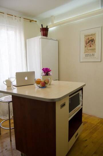 Фото Апартаменты City Inn Riga Apartment, Quiet center with balcony with parking г. Рига 2