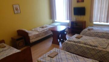 Фото номера Стандартный семейный номер Отель Hotel Sabina г. Рига 2
