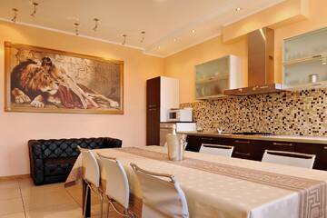 Фото Апартаменты Raina Lux Apartment г. Рига 2