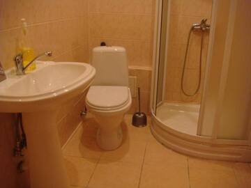 Фото номера Двухместный номер с 2 отдельными кроватями Апарт-отели Cheap &amp; Good Apartments г. Рига 3