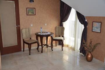 Фото номера Апартаменты с балконом Апартаменты Classic Car Museum Apartment г. Рига 24
