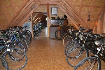 Фото номера Апартаменты с балконом Апартаменты Classic Car Museum Apartment г. Рига 65