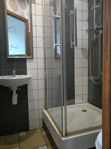 Фото номера Улучшенный двухместный номер с 1 кроватью Отель Atrium г. Рига 4