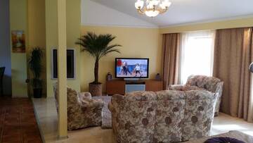 Фото номера Апартаменты Делюкс с 1 спальней и камином Апартаменты Daugava Lux Apartments г. Рига 59
