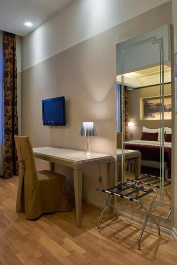 Фото Отель Opera Hotel г. Рига 3
