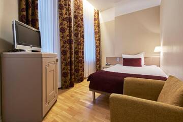 Фото номера Одноместный номер Отель Opera Hotel г. Рига 5