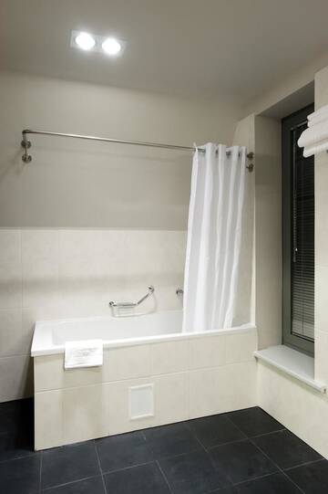 Фото номера Классический двухместный номер с 1 кроватью Отель Old City Boutique Hotel г. Рига 5