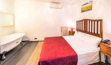 Фото номера Дизайнерский одноместный номер с террасой Отель Rixwell Terrace Design Hotel with FREE Parking г. Рига 6
