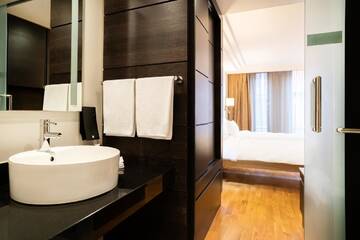 Фото номера Стандартный номер Отель Radisson Blu Elizabete Hotel, Riga г. Рига 4