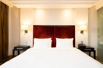 Фото номера Номер «Премиум» с видом на парк Отель Radisson Blu Elizabete Hotel, Riga г. Рига 6