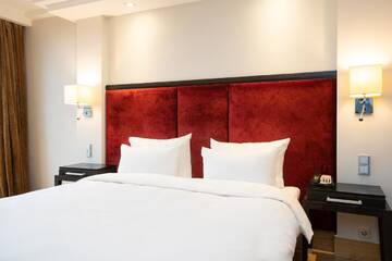 Фото номера Улучшенный номер Отель Radisson Blu Elizabete Hotel, Riga г. Рига 2