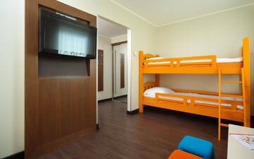 Фото номера Семейный номер Отель Radisson Blu Latvija Conference &amp; Spa Hotel, Riga г. Рига 7