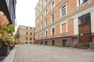 Фото номера Улучшенные апартаменты с 1 спальней Апарт-отели Bearsleys Downtown Apartments г. Рига 37
