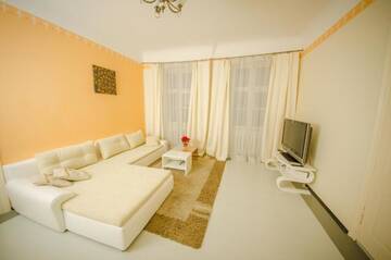 Фото номера Улучшенные апартаменты с 2 спальнями Апартаменты Large Vacation Apartments in the Old Town г. Рига 6