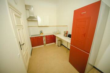 Фото номера Улучшенные апартаменты с 2 спальнями Апартаменты Large Vacation Apartments in the Old Town г. Рига 10
