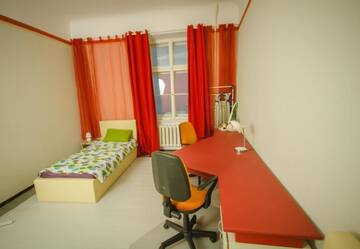 Фото номера Улучшенные апартаменты с 2 спальнями Апартаменты Large Vacation Apartments in the Old Town г. Рига 23