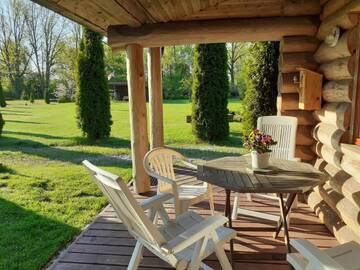 Фото номера Дом с 2 спальнями Дома для отпуска Forest Edge Lodge and House г. Рига 5