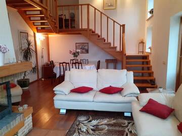 Фото номера Дом с 3 спальнями Дома для отпуска Forest Edge Lodge and House г. Рига 12