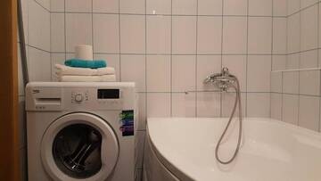 Фото номера Семейные апартаменты с 1 спальней Апартаменты Riga Centre Sun Apartments г. Рига 57