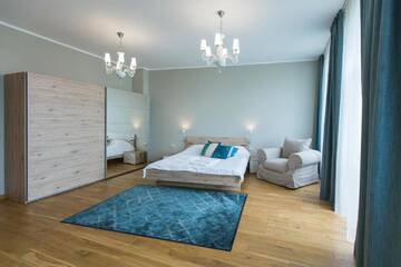 Фото номера Апартаменты с 2 спальнями и балконом Апартаменты Riga Lux Apartments - Ernesta, Free parking г. Рига 10
