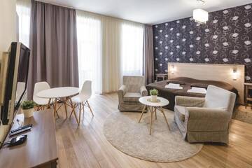 Фото номера Апартаменты-студио с балконом Апартаменты Riga Lux Apartments - Ernesta, Free parking г. Рига 7
