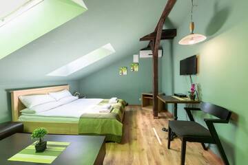 Фото номера Полулюкс с доступом в боулинг Отель Spare Hotel and Bowling г. Рига 4