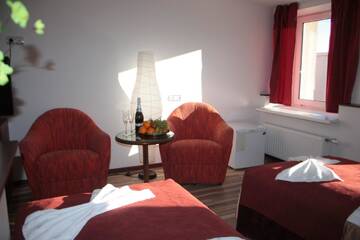Фото номера Трехместный номер Отель A1 Hotel Riga City Center г. Рига 10