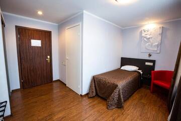 Фото номера Одноместный номер Отель Primo Hotel with FREE parking г. Рига 9