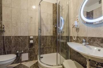 Фото номера Стандартный двухместный номер с 2 отдельными кроватями Отель Gogol Park Hotel г. Рига 39