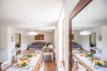 Фото номера Апартаменты с 2 спальнями - 3 этаж Дома для отпуска Wooden House near City center г. Рига 22