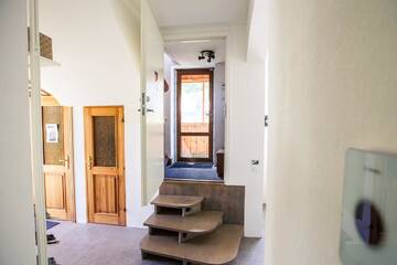 Фото номера Дом с 4 спальнями Дома для отпуска Wooden House near City center г. Рига 44
