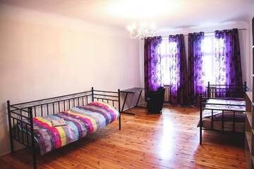 Фото номера Двухместный номер с 2 отдельными кроватями Хостелы Riga Park Hostel г. Рига 7